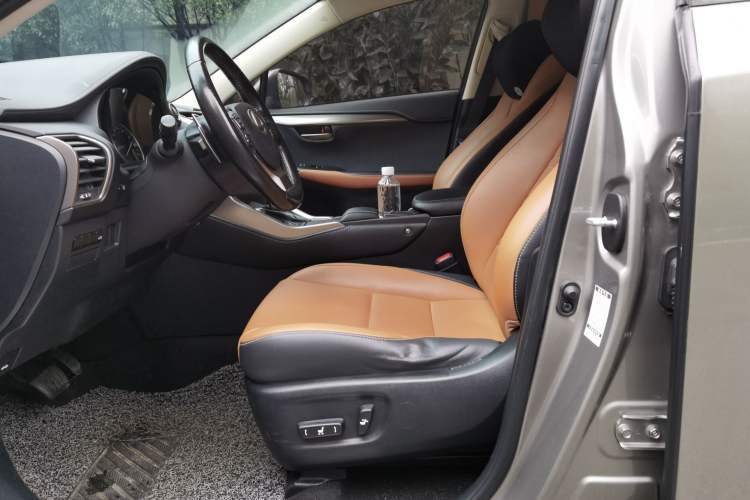 Used Lexus NX 2020 300 Front-Wheel-Drive Frenza Edition China V Standard
