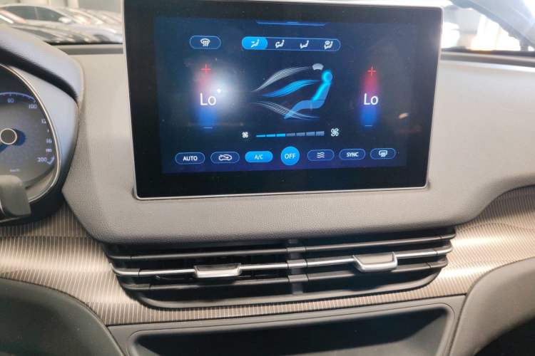 Used Hongqi E-QM5 2021 Charging Version Flagship Edition
