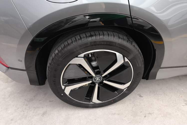 Used BYD Song L EV 2025 Intelligent Driving Version 662 km LiDAR Excellence Edition