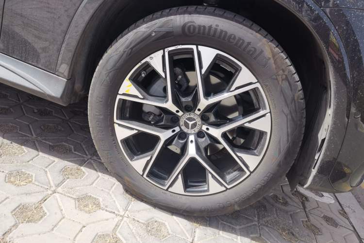 Used Mercedes-Benz GLC 2024 GLC 260 L 4MATIC Luxury Model 5 Seats Right Front Wheel Hub