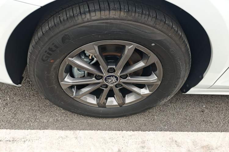 Used BYD Qin PLUS 2021 EV 400KM Leading Comfort Edition