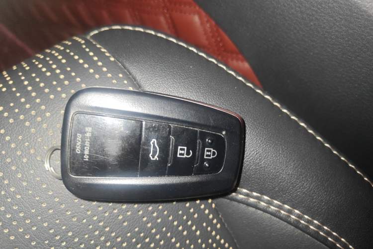 Used Toyota Avalon 2023 2.5L Luxury Edition