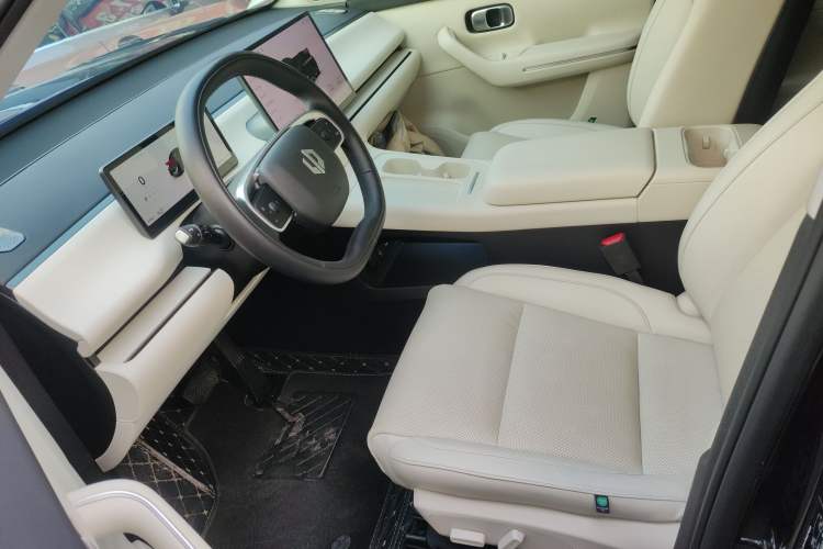 Used Leapmotor C16 2024 Pure Electric 520 Deluxe Edition