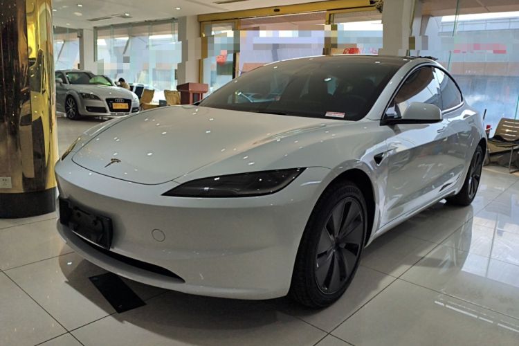 Used Tesla Model 3 2025 Rear-Wheel-Drive Version