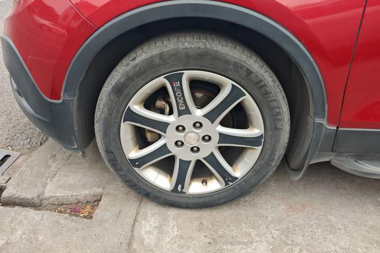 Used Buick Encore 2015 1.4T Automatic Two-Wheel Drive Urban Elite Version