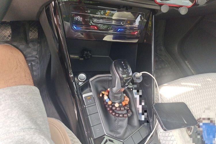 Used Volkswagen Tayron 2020 330TSI Two-Wheel Drive Luxury Smart Connectivity Version
