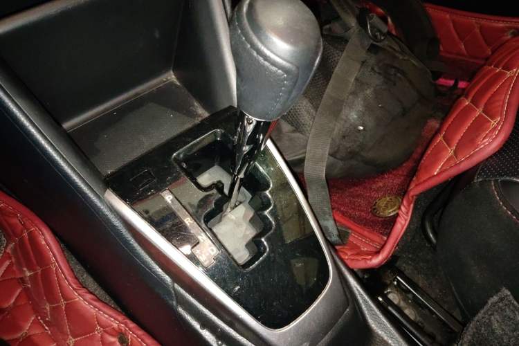 Used Toyota YARiS L Zhi Xuan 2021 X-Trail 1.5L CVT Luxury Edition