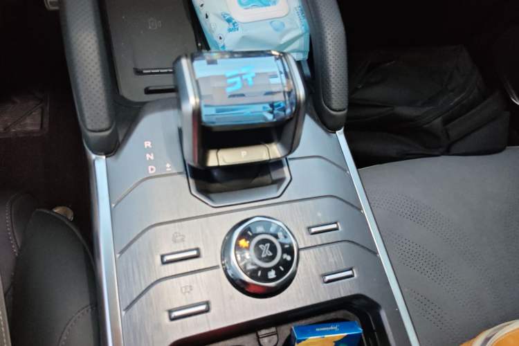 Used JETOUR Traveler 2023 2.0T Four-Wheel Drive Conqueror Gear Lever