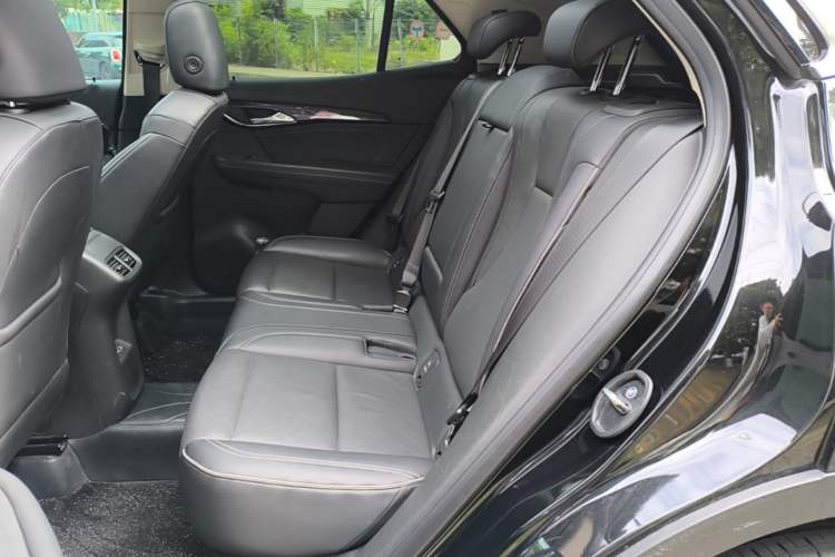 Used Buick Envision 2023 Encore S 652T Two-Wheel-Drive Luxury Model