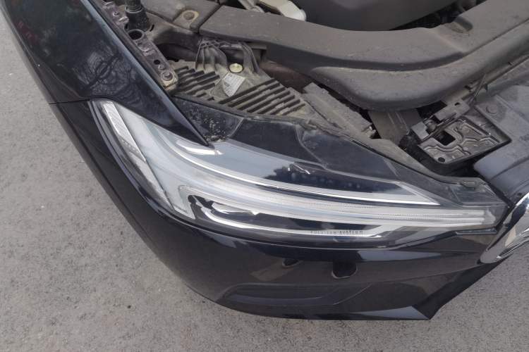 Used Volvo XC60 2019 T5 4x4 Smart Edition China V Standard