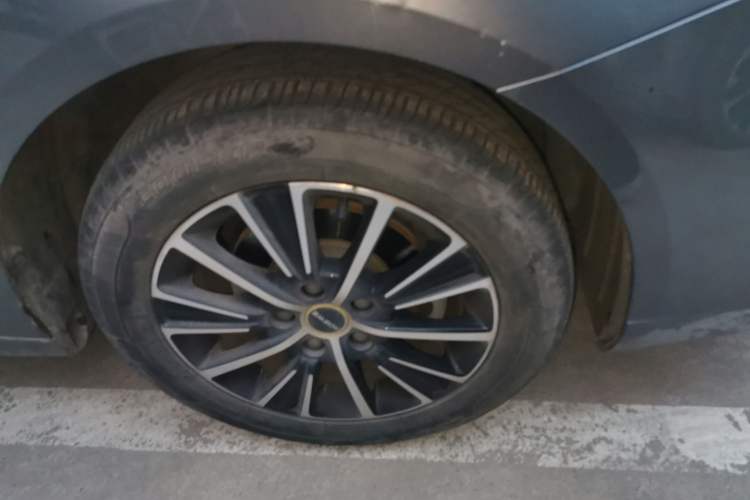 Used Roewe i5 2021 Revised Version 1.5L CVT Diamond Edition
