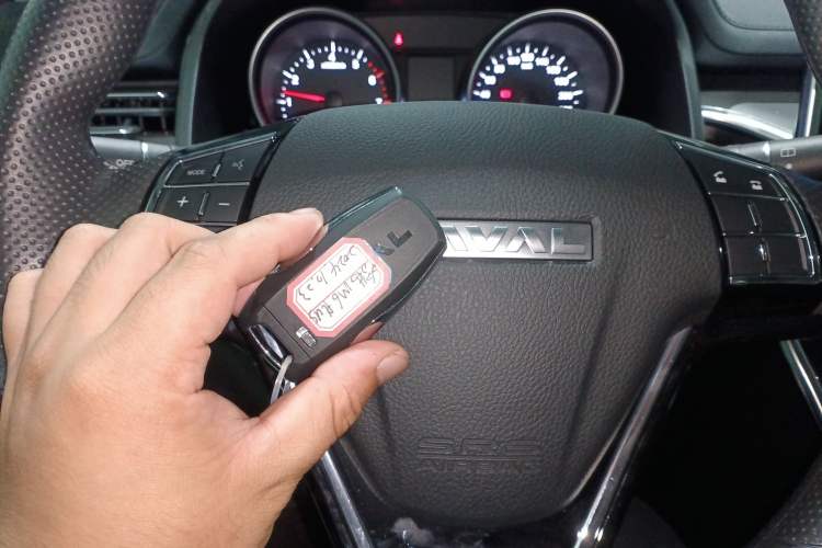 Used Haval M6 2023 PLUS 1.5T Manual Elite Smart Connectivity Model