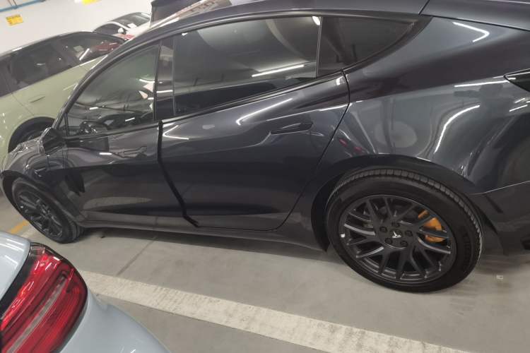 Used Tesla Model 3 2023 Rear-Wheel-Drive Version