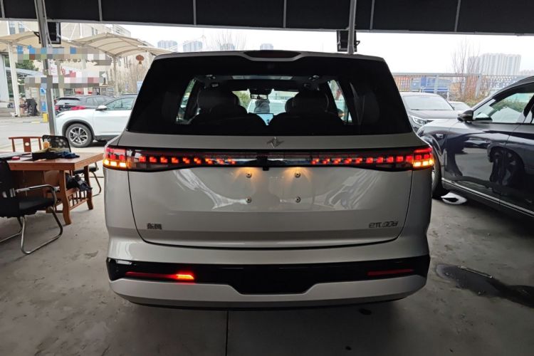 Used Dongfeng eπ eπ008 2024 210Max Range-Extended Version 6 Seats