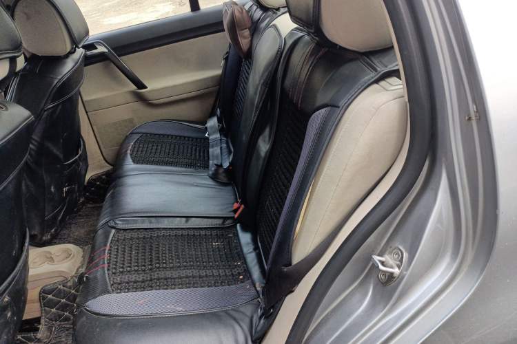 Used Volkswagen Polo 2011 Jingqu 1.4L Manual Shishang Edition Left Rear Seat