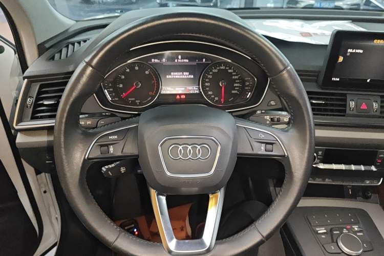 Used Audi Q5L 2018 40 TFSI Prestige Edition China VI Emission Standard