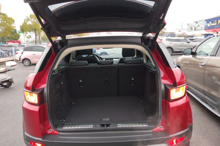 Used Land Rover Range Evoque 2016 2.0T SE Smart Glow Edition
