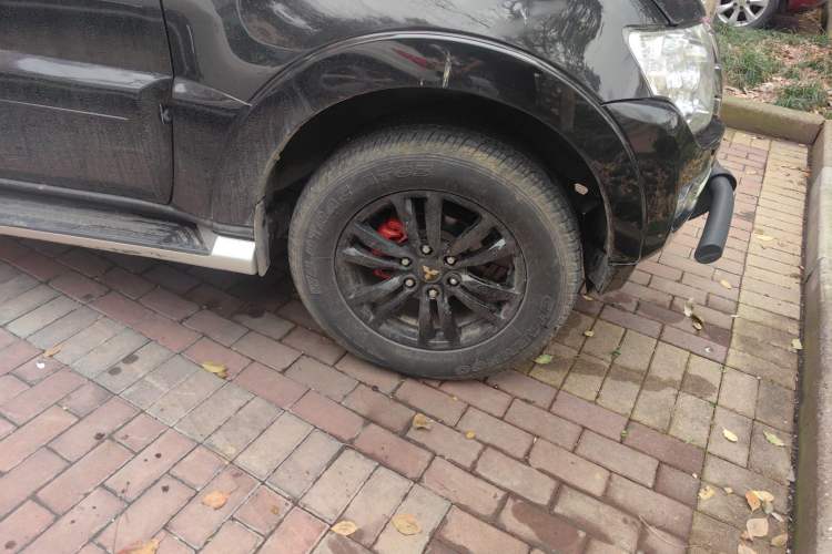 Used Mitsubishi Pajero 2016 3.0L Automatic Prestige Version China V Standard
