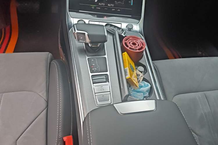 Used Audi A6L 2023 40 TFSI Luxury Dynamic Model
