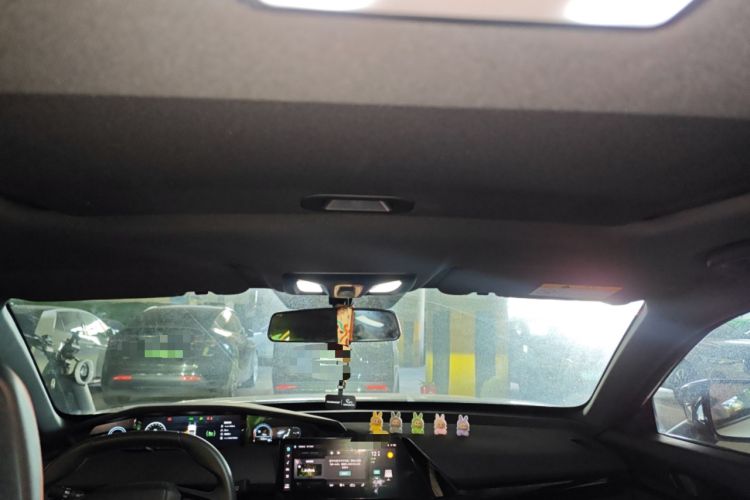 Used CHANGAN UNI-V iDD 2023 Zhidian iDD 1.5T 113km Smart & Fun Version (Rapid Edition)