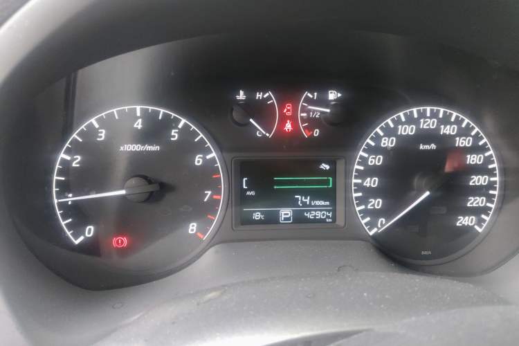 Used Nissan Sylphy 2014 1.6XV CVT Deluxe Edition