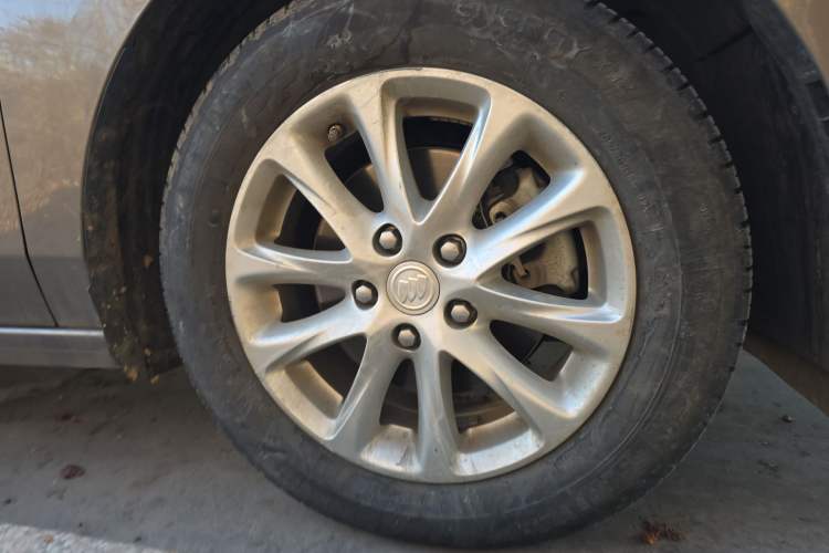 Used Buick GL6 2019 18T 6-Seater Elite Version China V Standard
