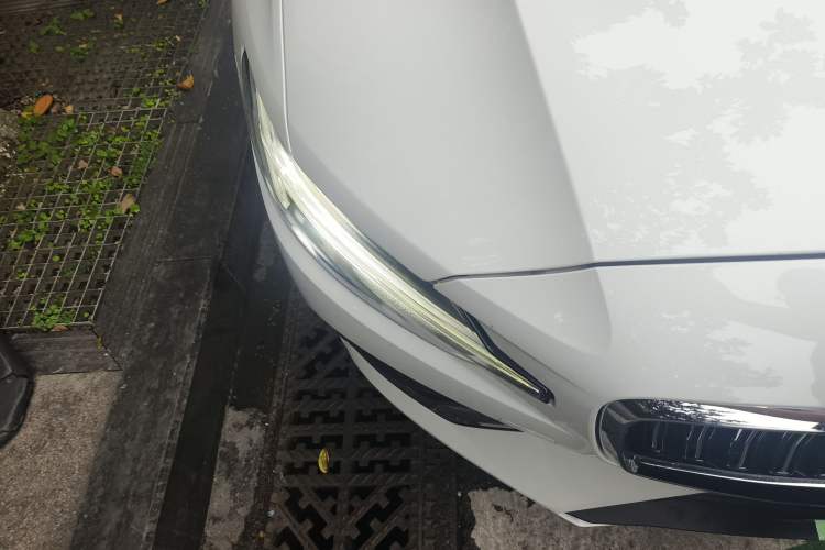 Used Volvo S60 2022 B4 Zhiyuan Luxury Edition