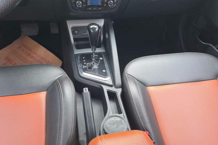 Used JAC Refine S3 2014 1.5L CVT Luxury Smart Model