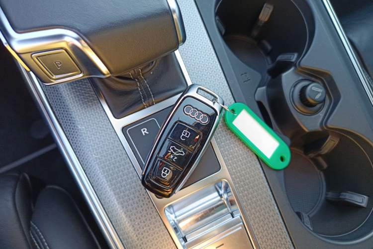 Used Audi A6 2022 allroad quattro Explorer 55 TFSI Prestige Off-Road Model
