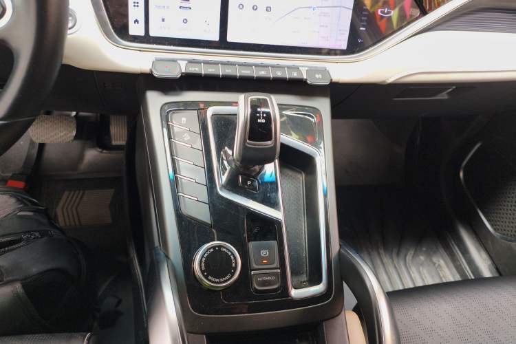 Used Geely Auto Emgrand X7 Sport 2022 Boyue X 1.8TD DCT Smart Model Gear Lever