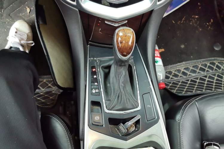 Used Cadillac SRX 2014 3.0L Luxury Model
