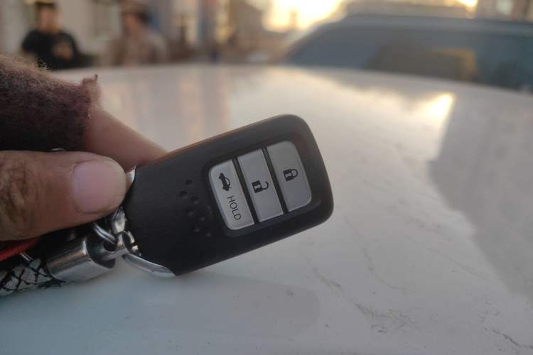 Used Honda Crider 2019 180 Turbo CVT Comfort Version China VI Vehicle Key