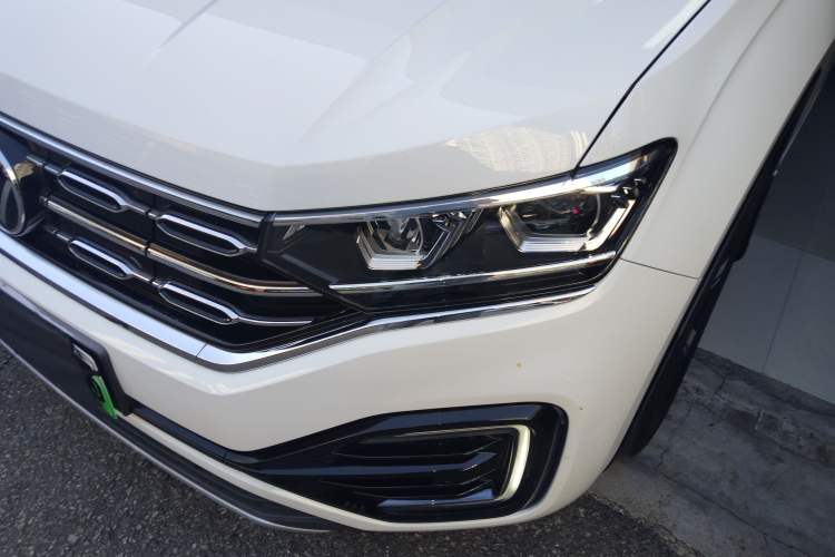 Used Volkswagen Tayron GTE Plug-in Hybrid 2022 1.4T Luxury Edition Left Front Headlight