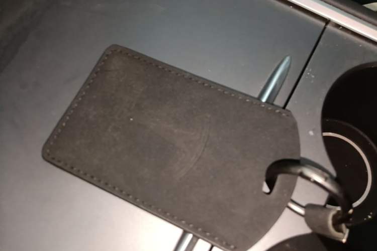 Used Tesla Model Y 2024 Rear-Wheel-Drive Version
