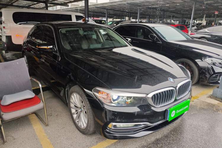 Used BMW 5 Series 2019 525Li Luxury Package
