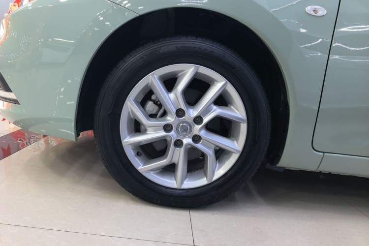 Used Nissan Tiida 2024 1.6L CVT Cool Dynamic Edition Left Front Wheel Hub