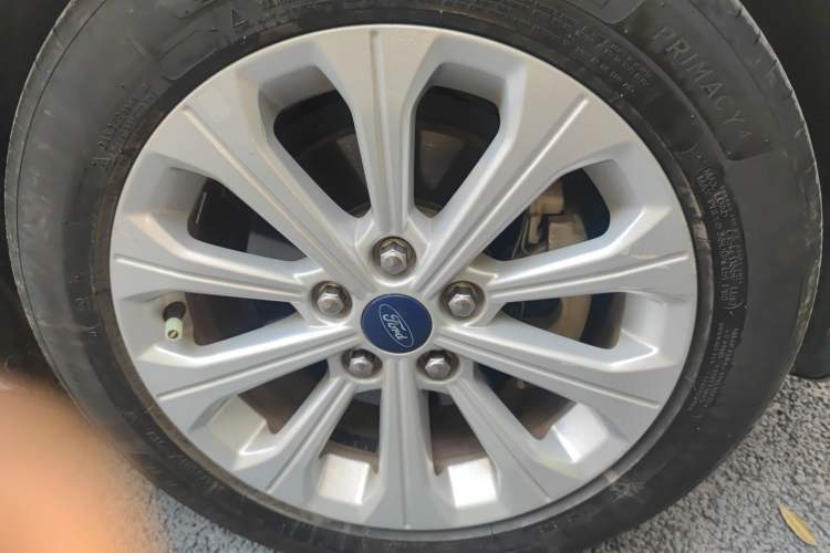 Used Ford Escort 2017 Happiness Edition 1.5L Automatic Fashion Version
