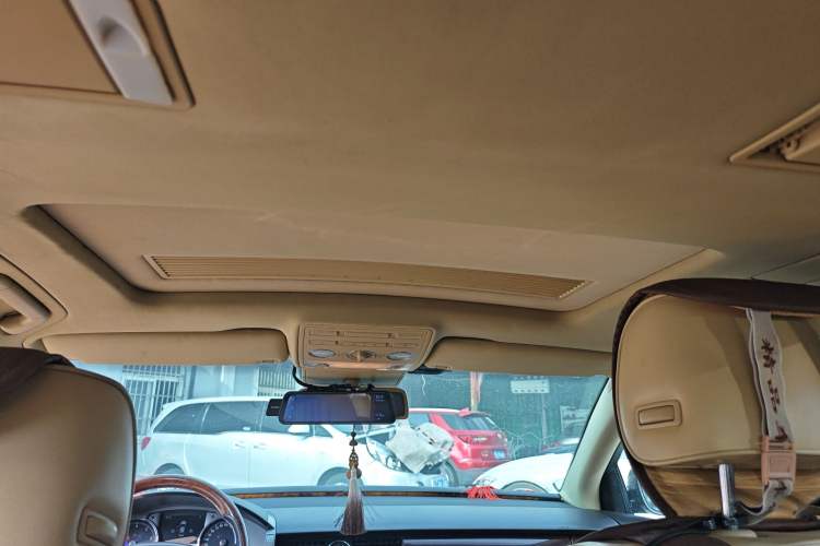 Used Volkswagen Phaeton 2011 3.6L V6 5-Seater Extended Business Edition
