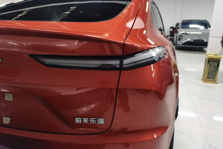 Used ONVO L60 2024 60 kWh Rear-Drive Version