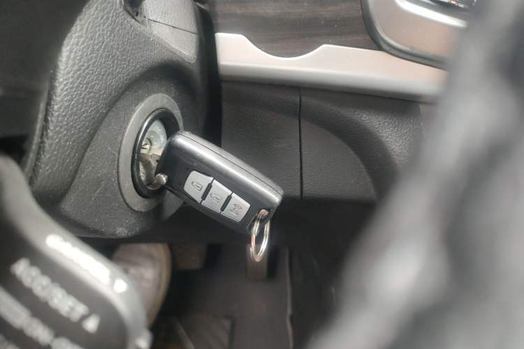 Used SsangYong Korando 2015 2.0L 4x4 Automatic Zhi Chun Edition
