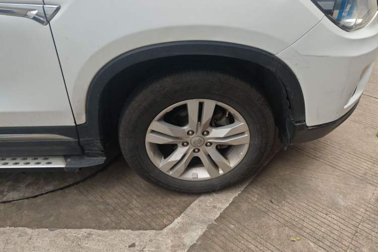 Used CHANGAN CS75 2016 2.0L Manual Luxury Version China V Standard Exterior 1