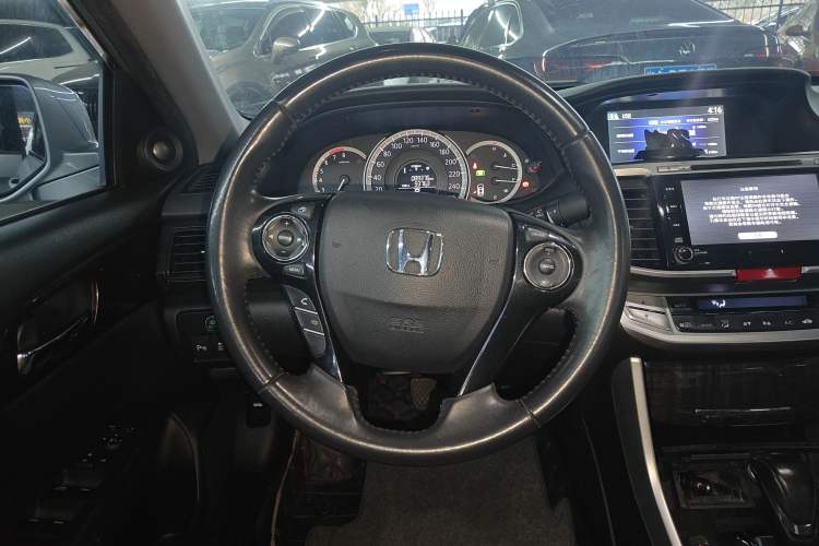 Used Honda Accord 2014 2.4L EXN Luxury Navigation Edition