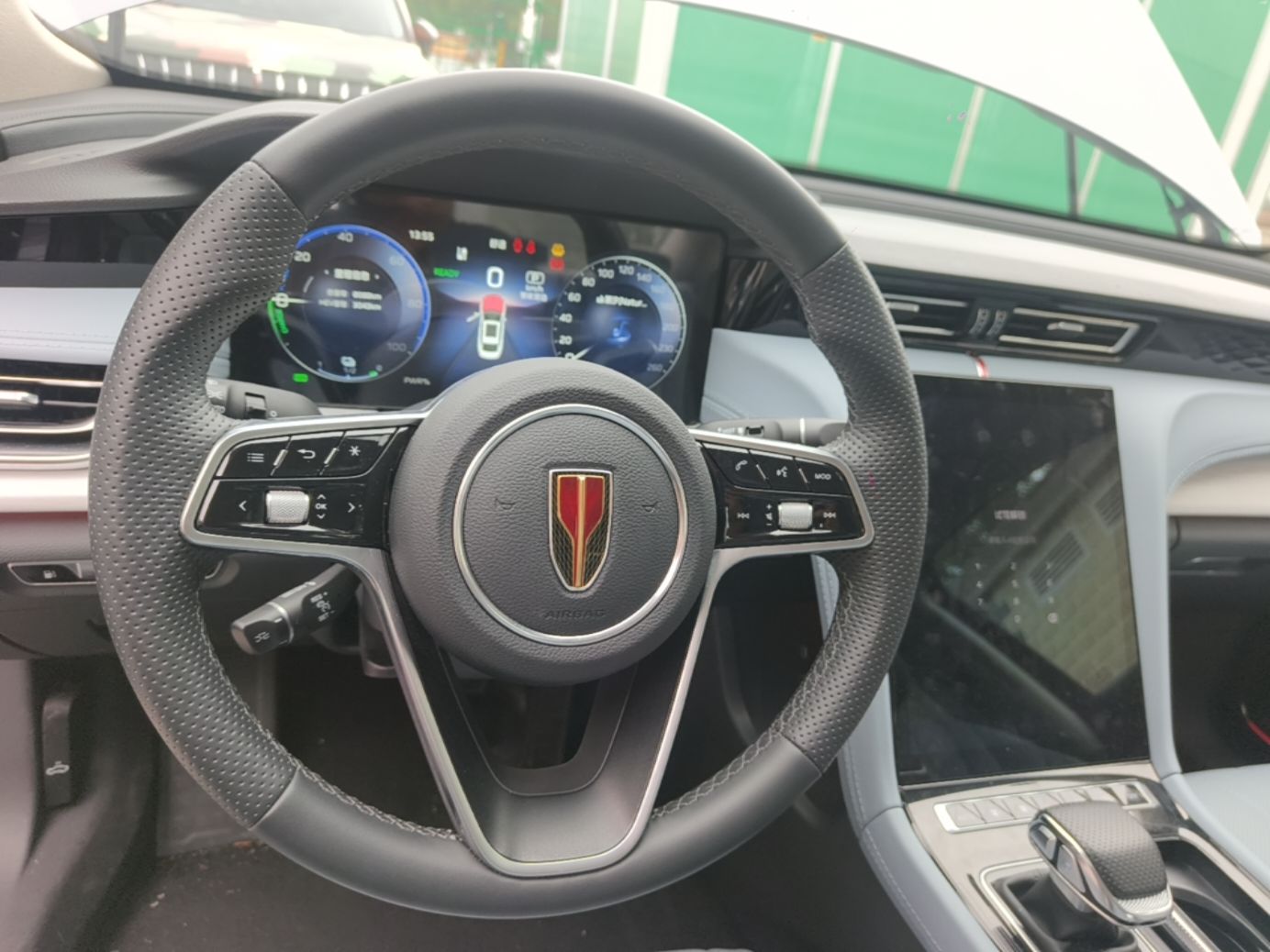 Hongqi H5 PHEV 2025 170 Super Hybrid Version — снимка 13