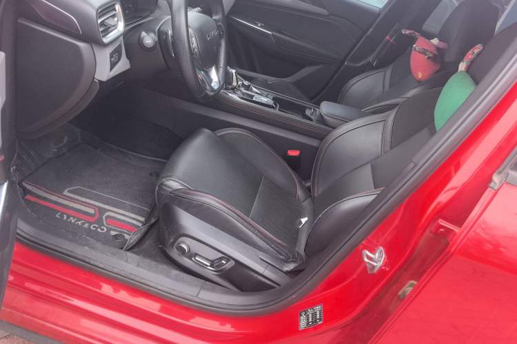 Used Lynk & Co 03 2018 1.5TD DCT JingPro Edition China V Standard
