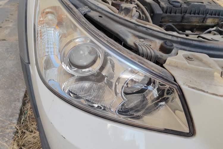 Used Dongfeng Aeolus H30 2012 CROSS 1.6L Manual Luxury Model