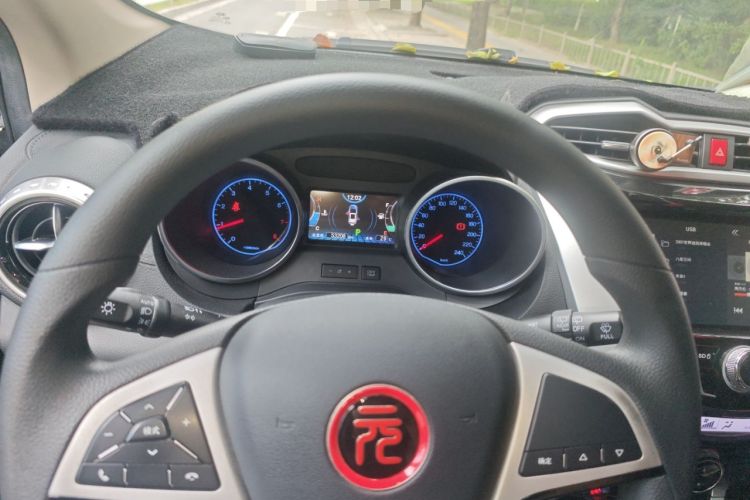 Used BYD Yuan 2017 1.5L Automatic Cool & Stylish Model
