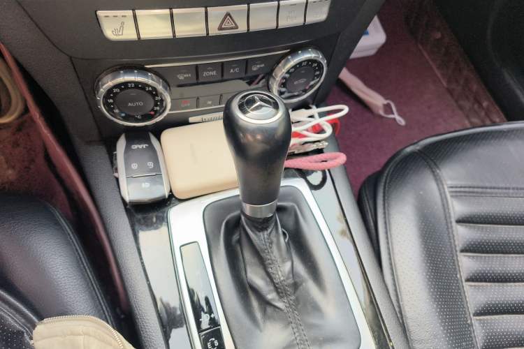 Used Mercedes-Benz C-Class 2011 C 200 CGI Fashion Model