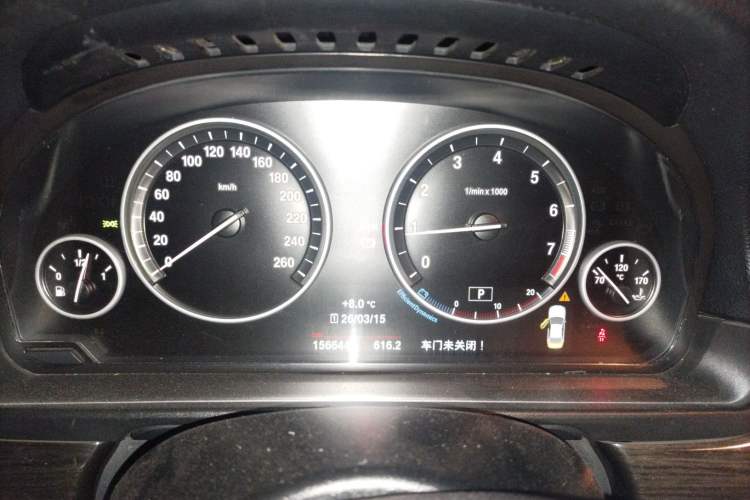 Used BMW 5 Series 2014 525Li Luxury Design Package