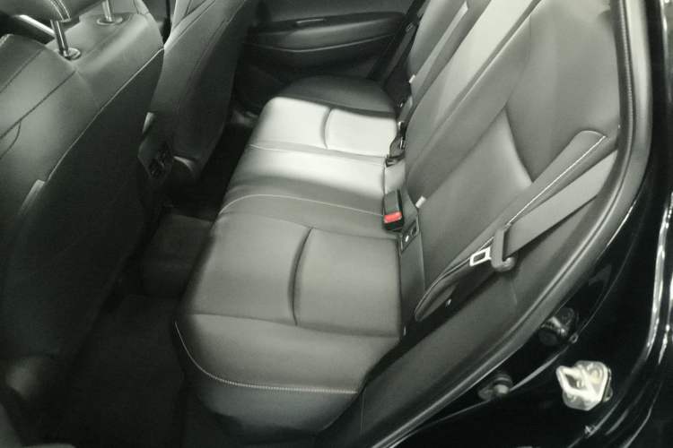 Used Toyota FRONTLANDER 2023 2.0L Smart Electric Hybrid Dual-Engine Deluxe Version