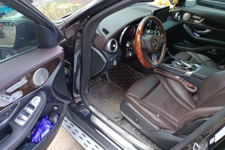 Used Mercedes-Benz GLC 2019 Facelift GLC 260 L 4MATIC Luxury Model